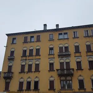 Alloggi Gerotto Calderan 1 3*, Venice Italy