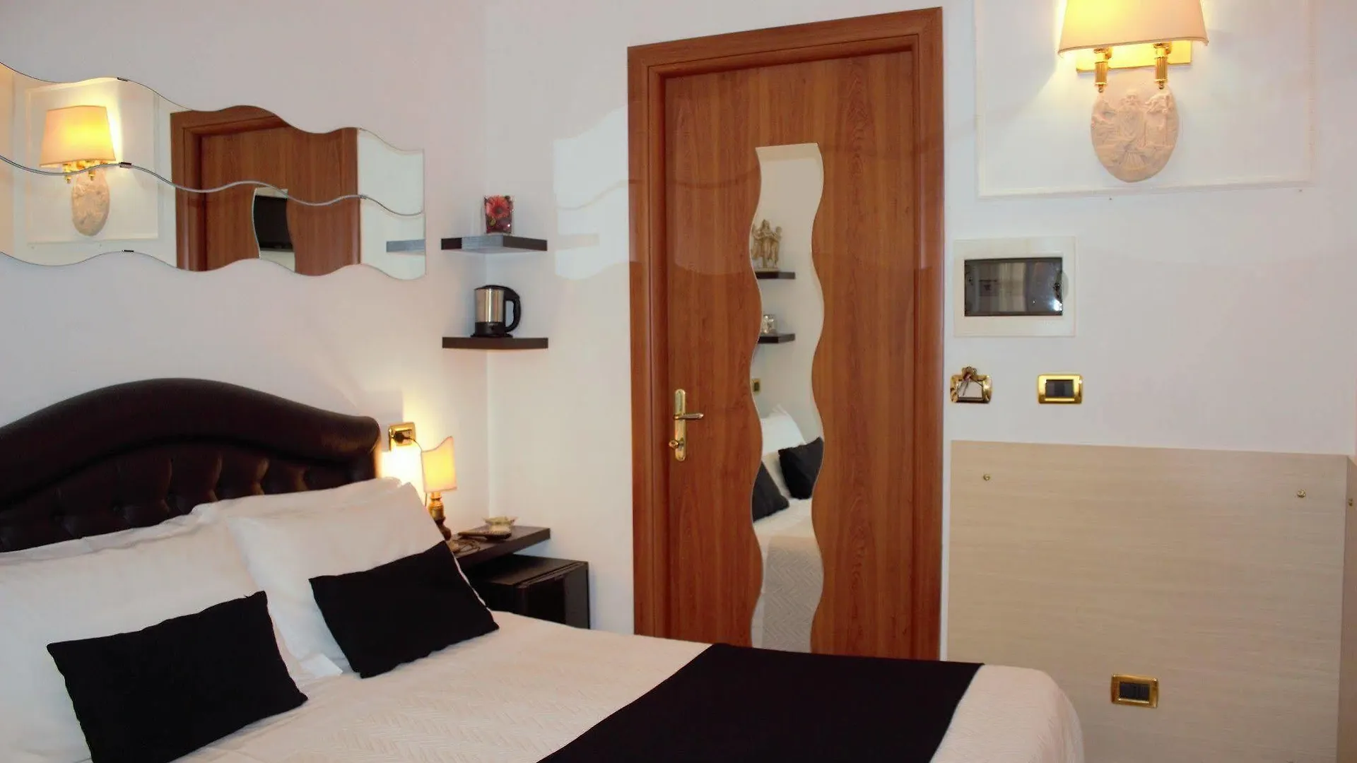Citta Eterna Guest House Rome Italy